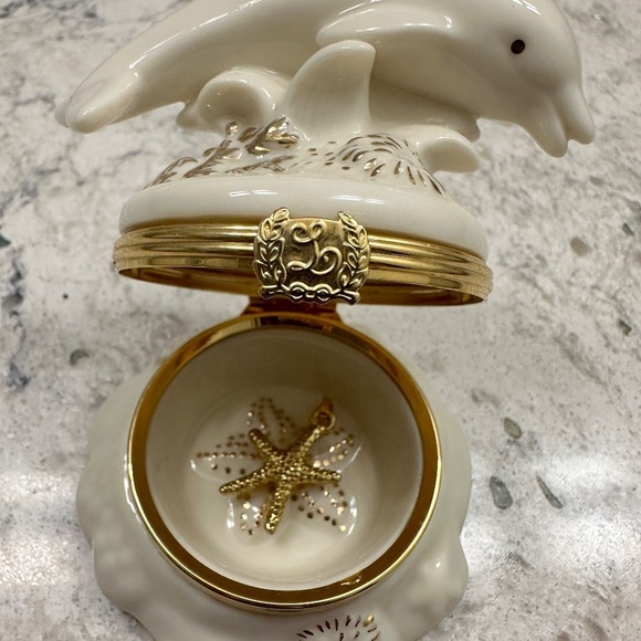 Lenox Dolphin Trinket Box - Picture 5 of 10